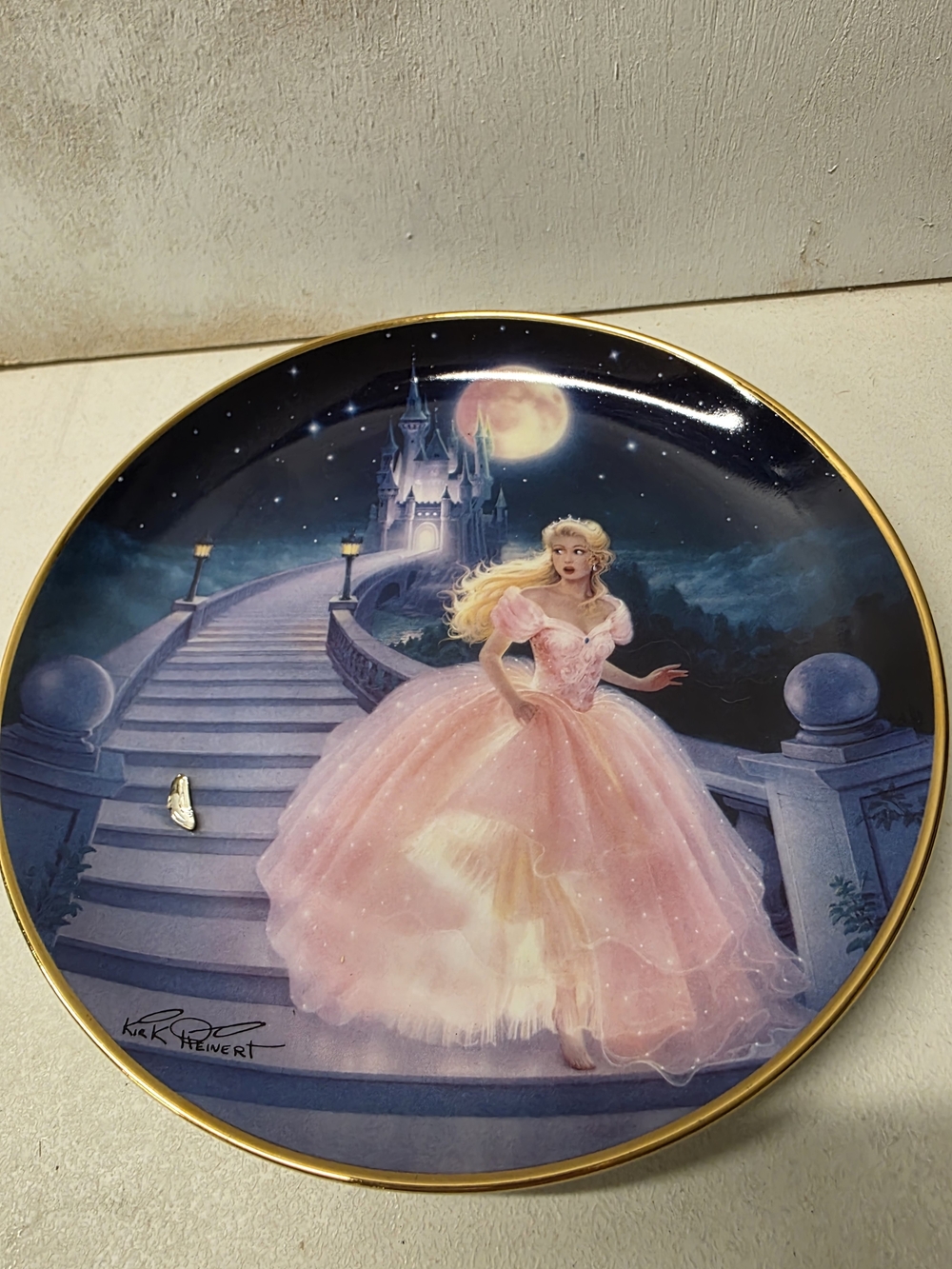 Franklin Mint The Magic of Cinderella Kirk Reinert 1995 Plate Glass Slipper 8"